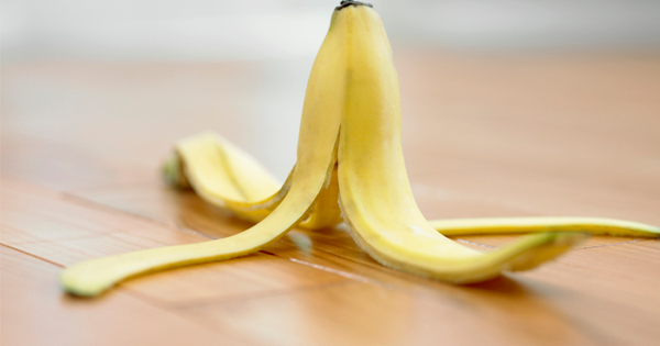 20170313-Amazing-Benefits-And-Uses-Of-Banana-Peels