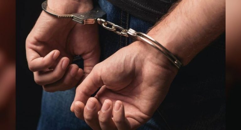d1c1bc71-312cf0b4-500d5914-0c3bca0b-908667d2-arrest_850x460_acf_cropped_850x460_acf_cropped_850x460_acf_cropped_850x460_acf_cropped